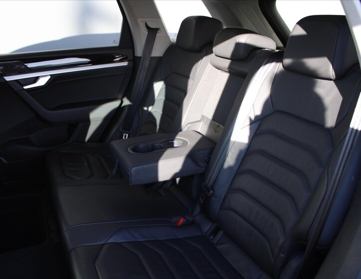 Volkswagen Touareg SUV 3,0 l 170 kw