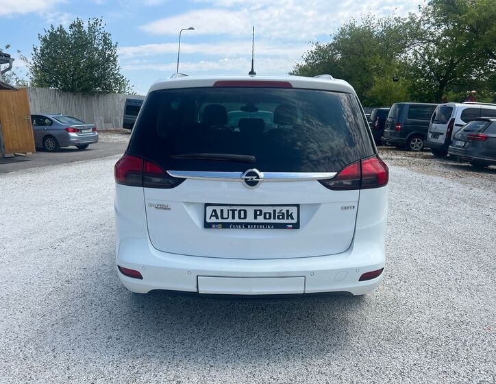 Opel Zafira 2