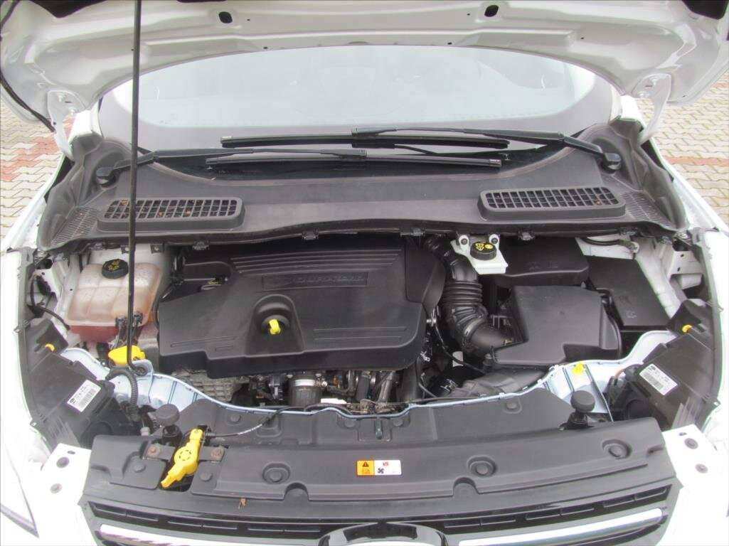 Ford Kuga SUV / Terénní 2,0 l 110 kw