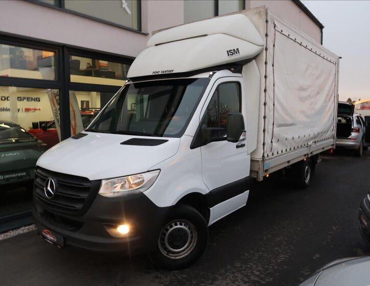 Mercedes-Benz Sprinter 1