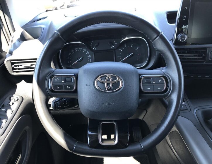 Toyota ProAce City Verso Kombi 1,5 l 96 kw