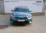 KIA Ceed 4