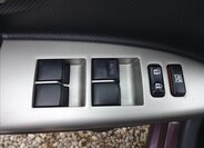 Toyota Urban Cruiser Hatchback 1,3 l 74 kw