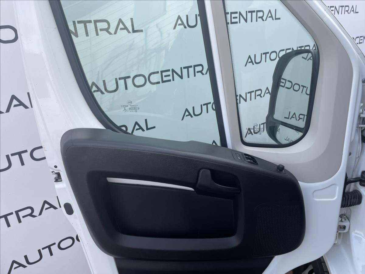 Peugeot Boxer Skříň 2,2 l 121 kw