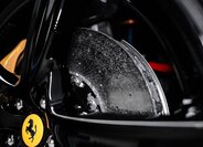 Ferrari Ostatní SUV / Terénní 6,5 l 529 kw