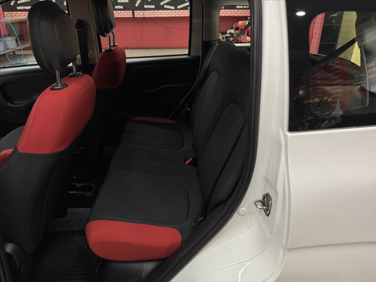 Fiat Panda Hatchback 1,2 l 51 kw