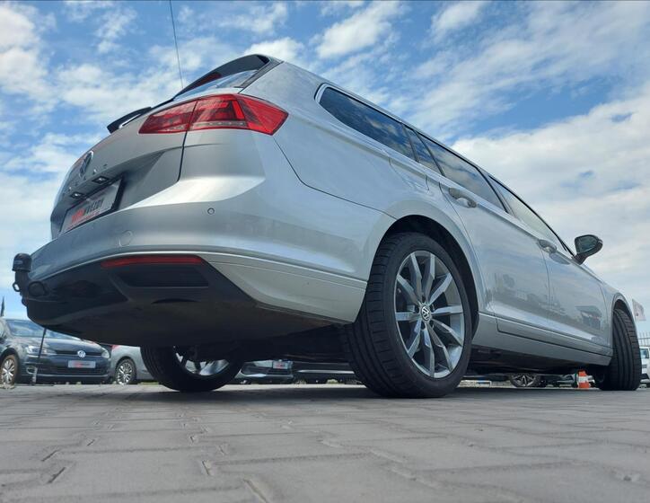 Volkswagen Passat 45