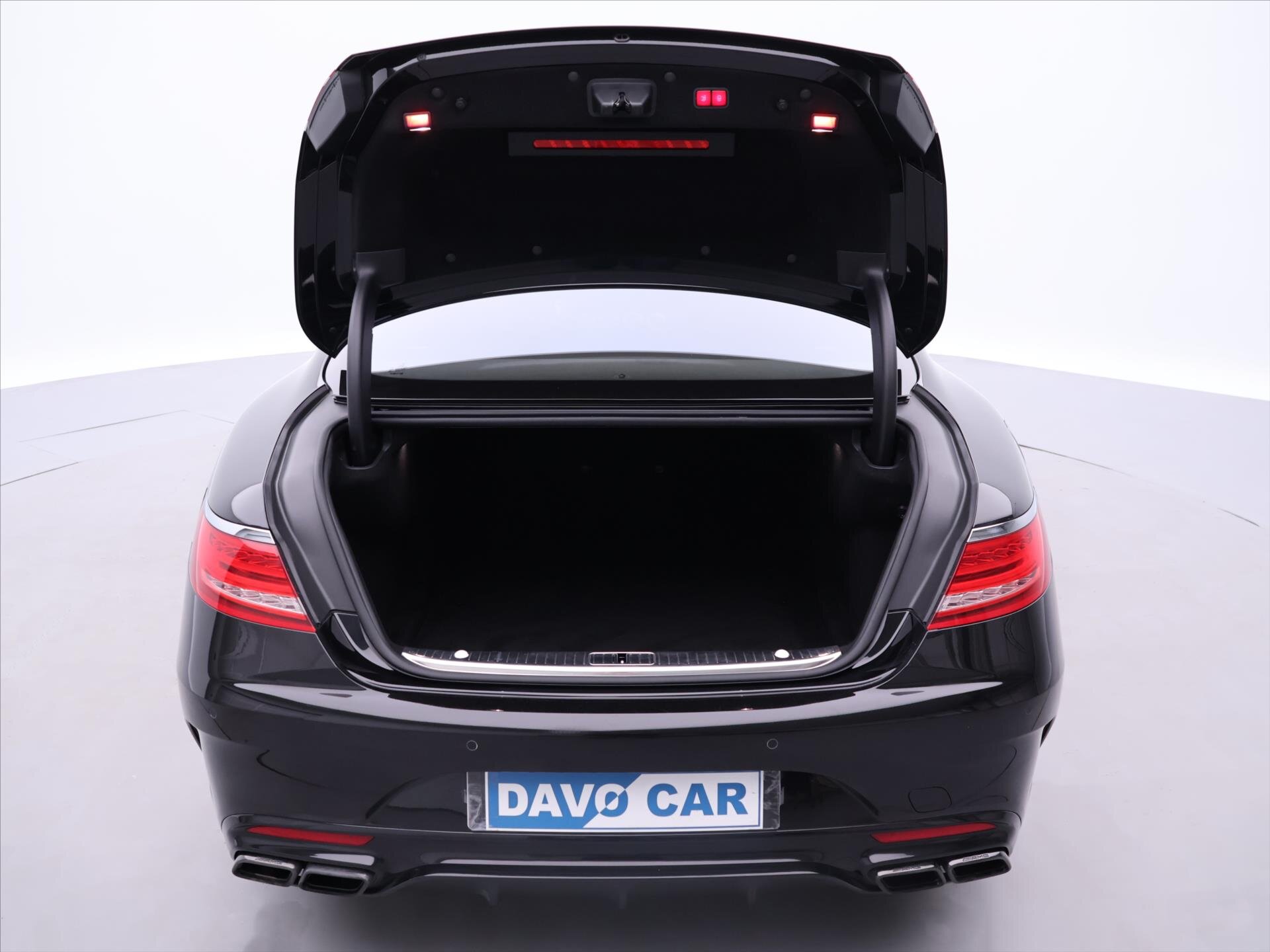 Mercedes-Benz Třídy S Kupé 5,5 l 430 kw