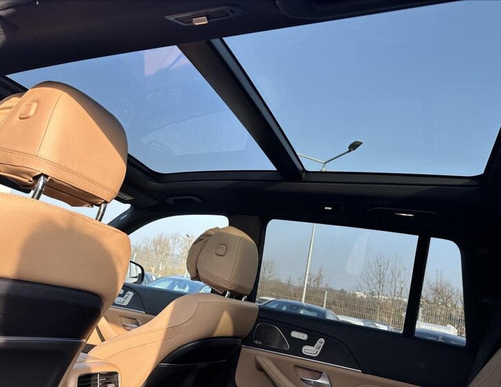 Mercedes-Benz GLS SUV / Terénní 3,0 l 270 kw