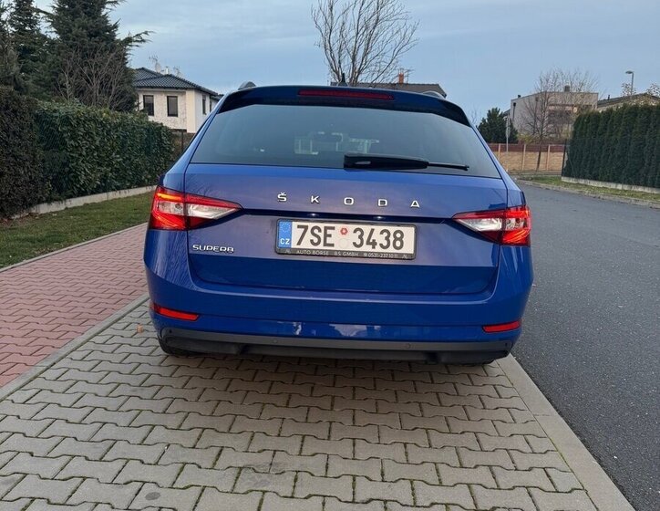 Škoda Superb 2