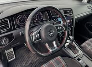 Volkswagen Golf Hatchback 2,0 l 210 kw