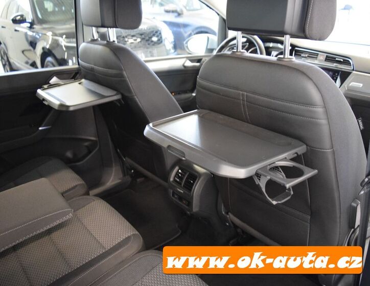 Volkswagen Touran 17