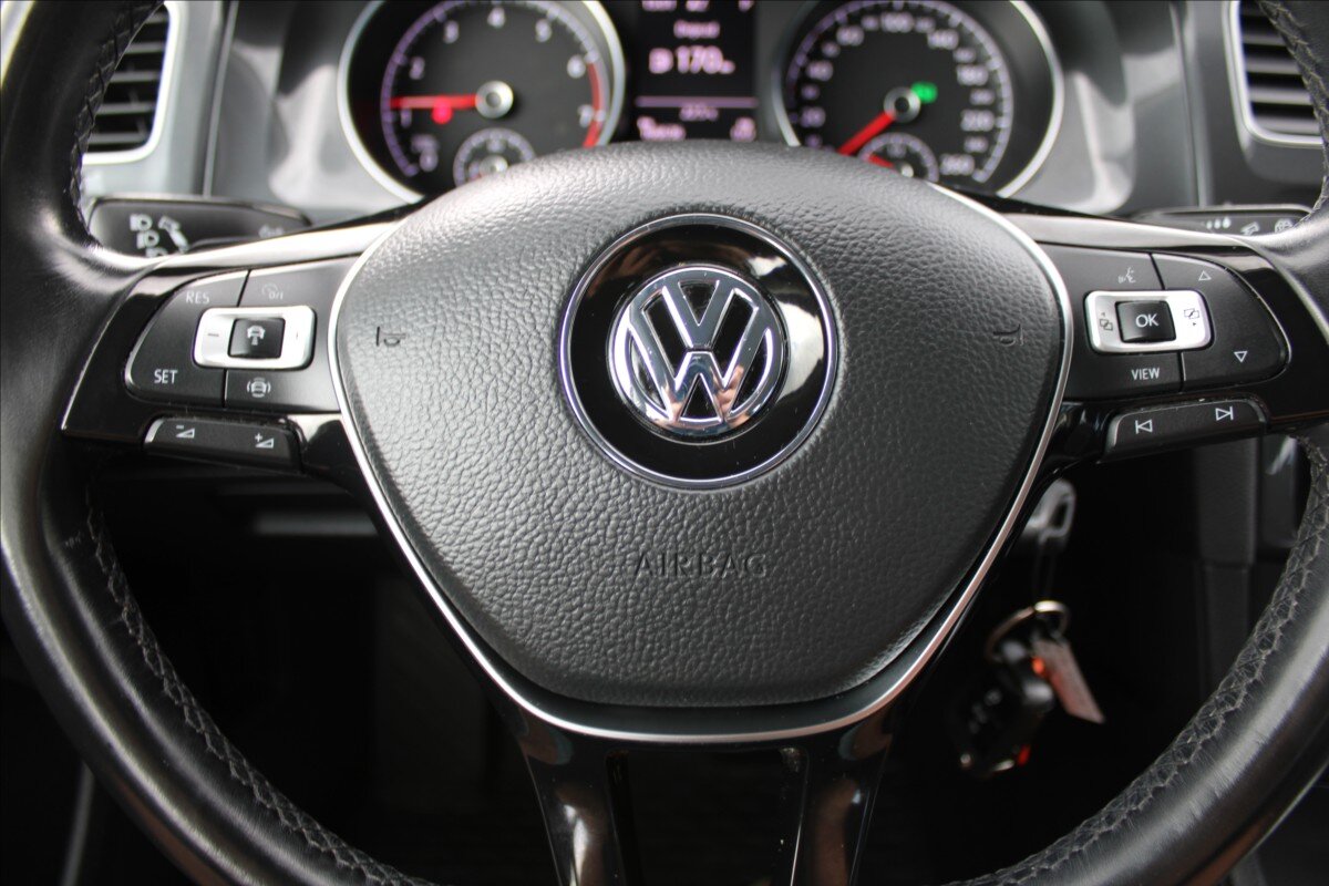 Volkswagen Golf Kombi 1,5 l 96 kw