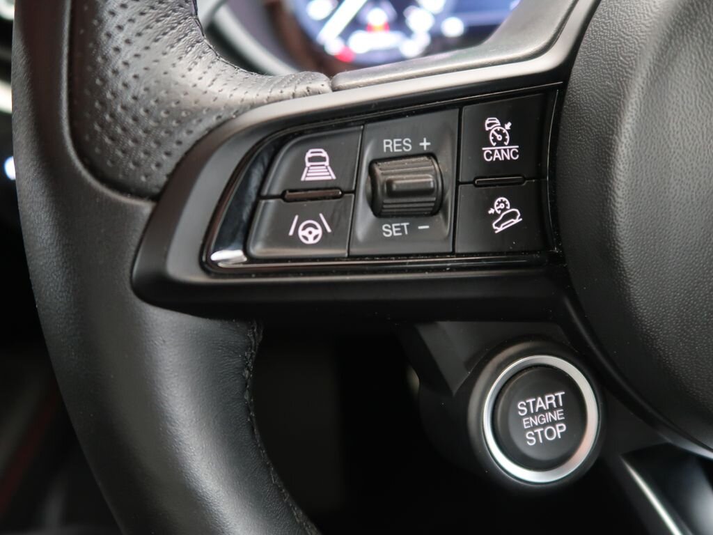 Alfa Romeo Stelvio SUV / Terénní 2,0 l 206 kw