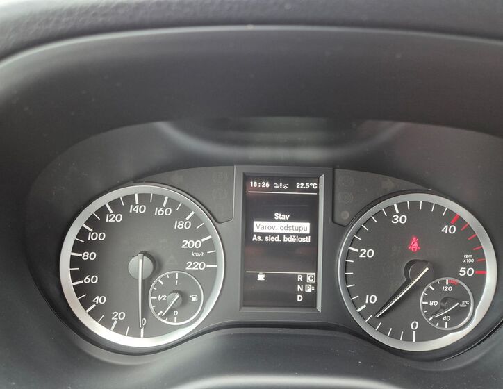 Mercedes-Benz Vito 19