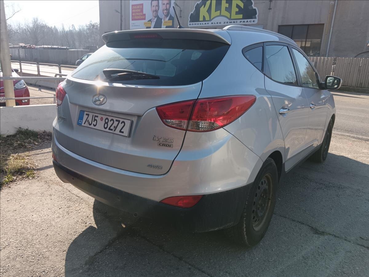 Hyundai ix35 Kombi 2,0 l 100 kw