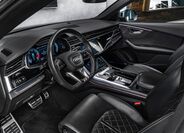 Audi SQ8 13
