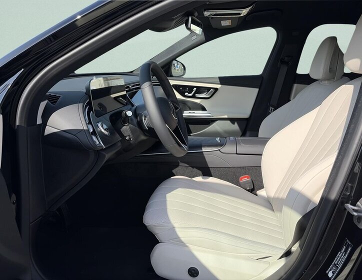 Mercedes-Benz Třídy E Sedan / Limuzína 2,0 l 145 kw
