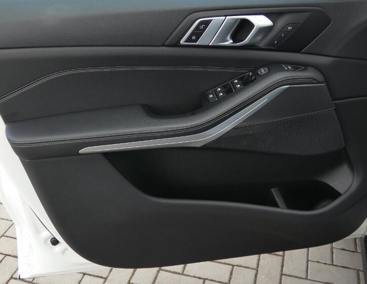 BMW X5 SUV / Terénní 3,0 l 245 kw