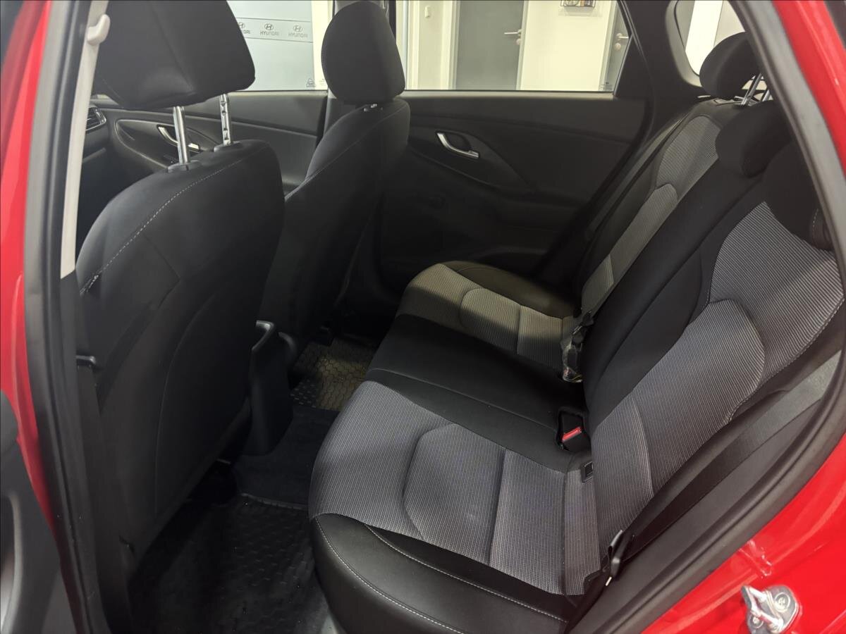 Hyundai i30 Kombi 1,5 l 70 kw