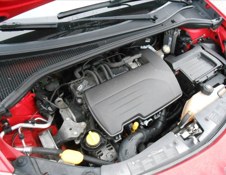 Renault Clio Hatchback 1,1 l 55 kw