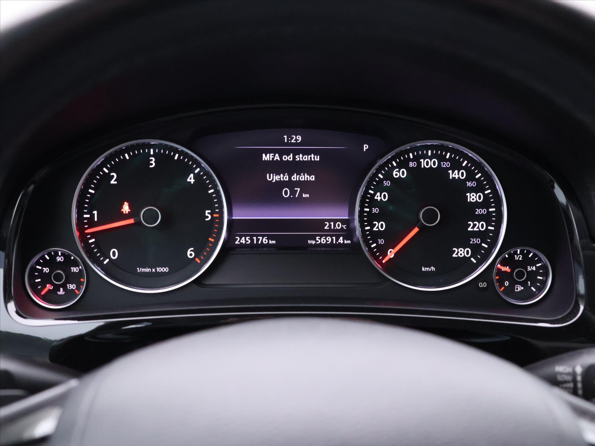 Volkswagen Touareg SUV / Terénní 3,0 l 150 kw