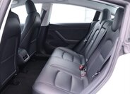 Tesla Model 3 Sedan 0,0 324 kw