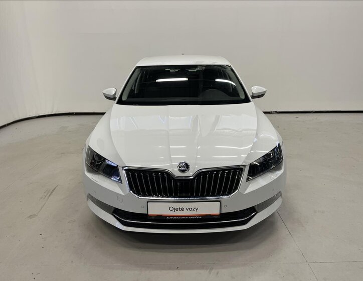 Škoda Superb 42