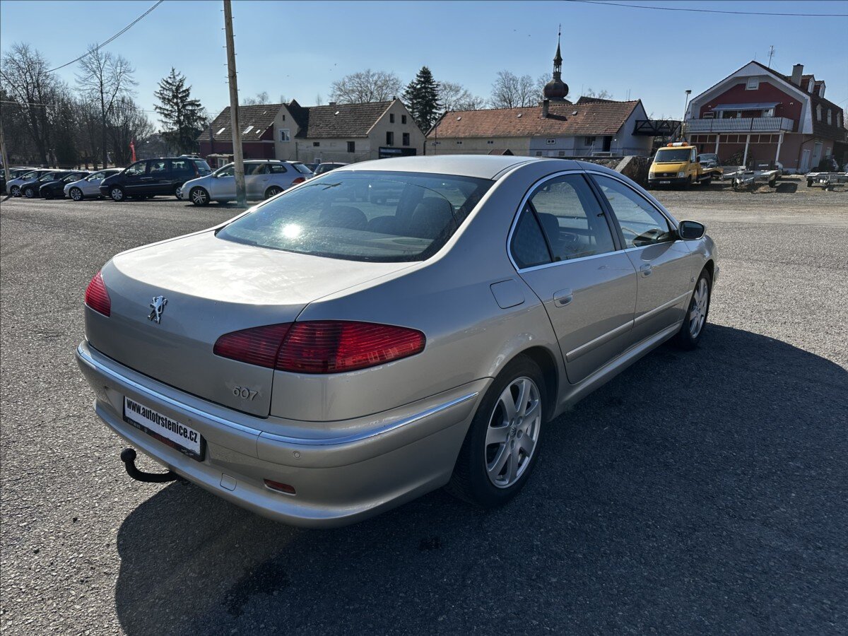 Peugeot 607 Sedan / Limuzína 2,0 l 100 kw