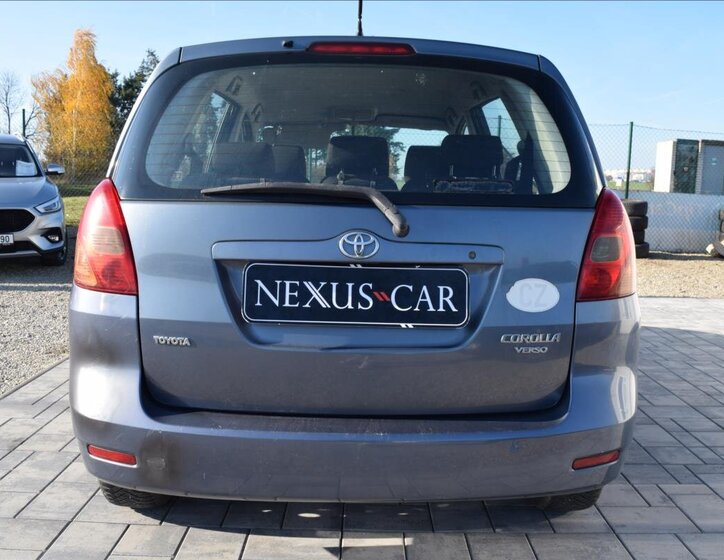 Toyota Corolla Verso Kombi 1,6 l 81 kw