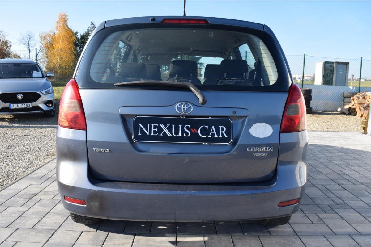 Toyota Corolla Verso Kombi 1,6 l 81 kw