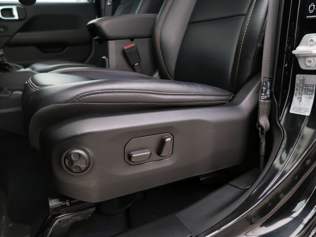 Jeep Wrangler SUV / Terénní 2,0 l 200 kw