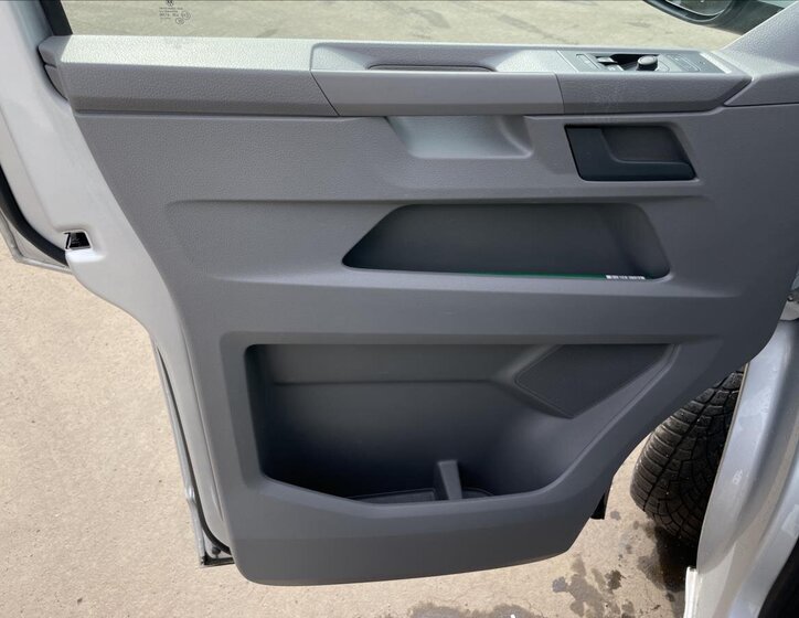 Volkswagen Caravelle VAN / Minibus 2,0 l 110 kw