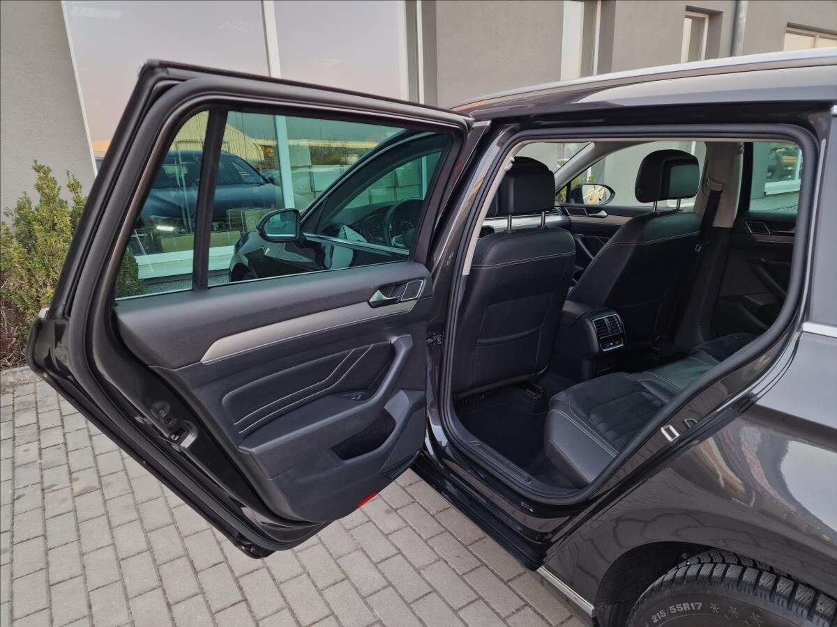 Volkswagen Passat Kombi 2,0 l 110 kw