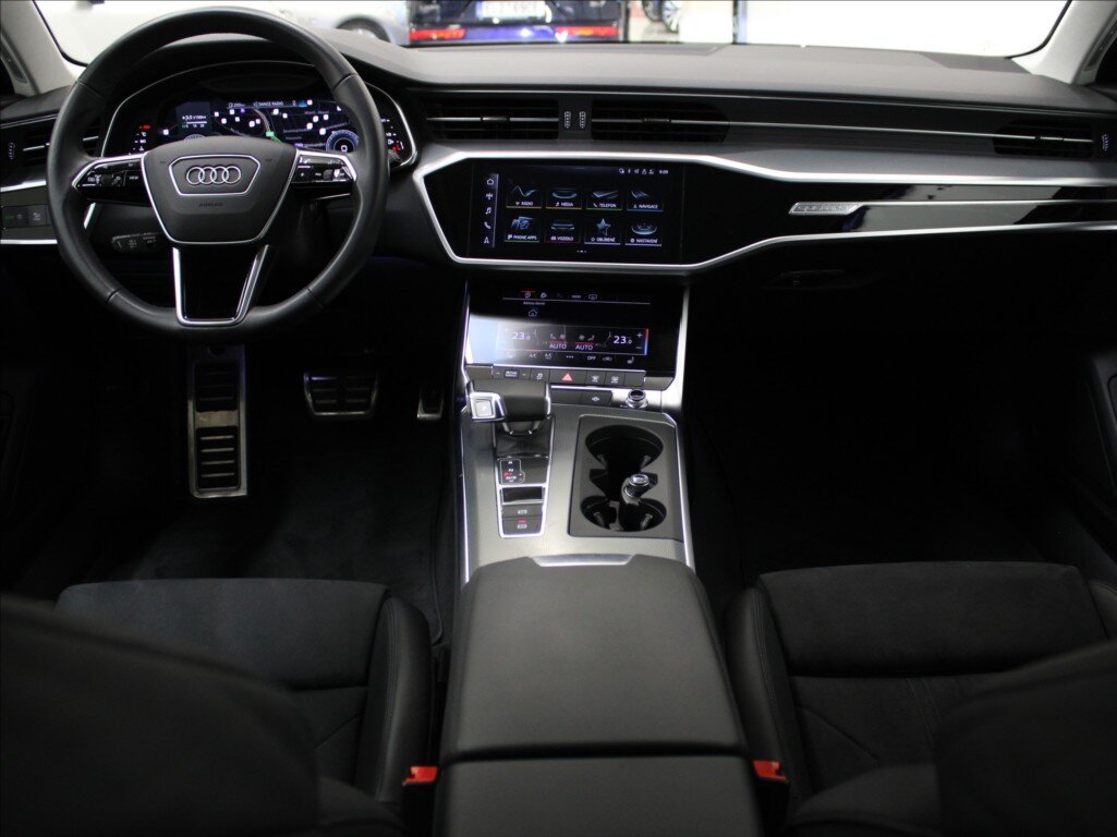 Audi A6 Allroad Kombi 3,0 l 180 kw