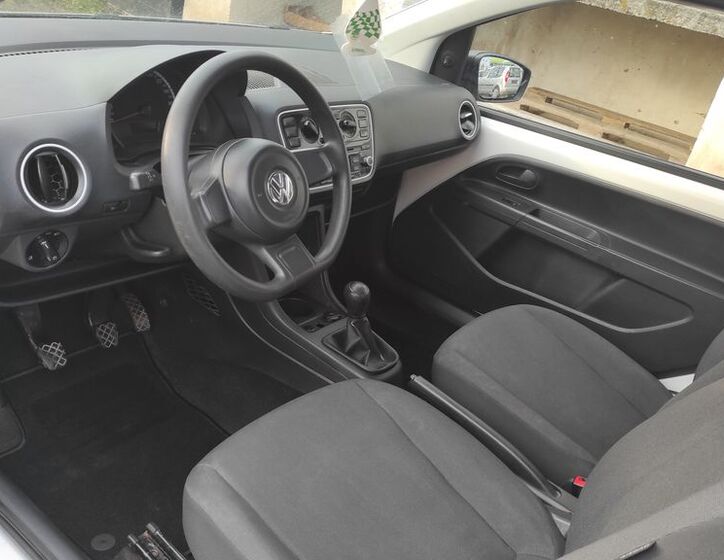Volkswagen up! 9