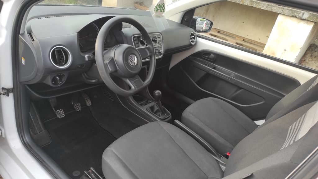 Volkswagen up!