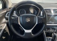 Suzuki SX4 S-Cross 13