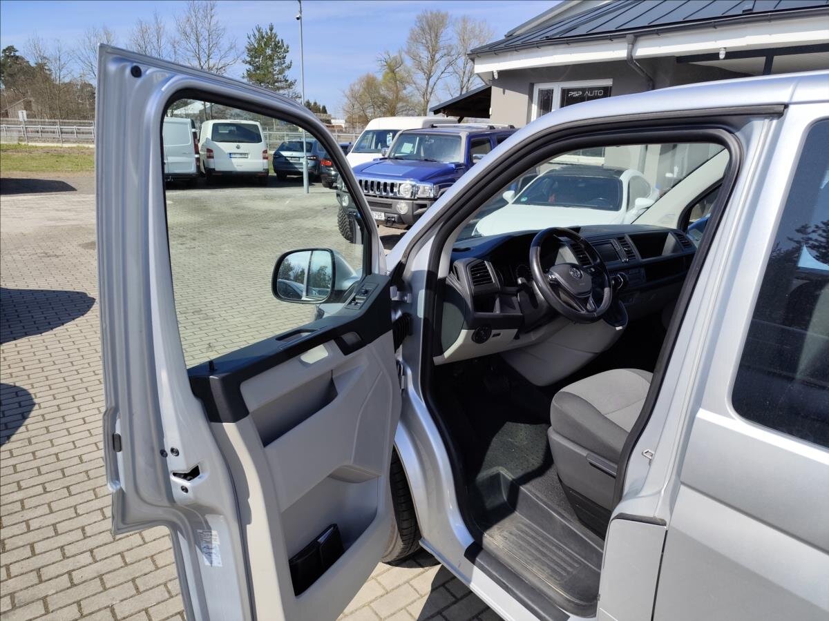 Volkswagen Transporter Kombi 2,0 l 110 kw