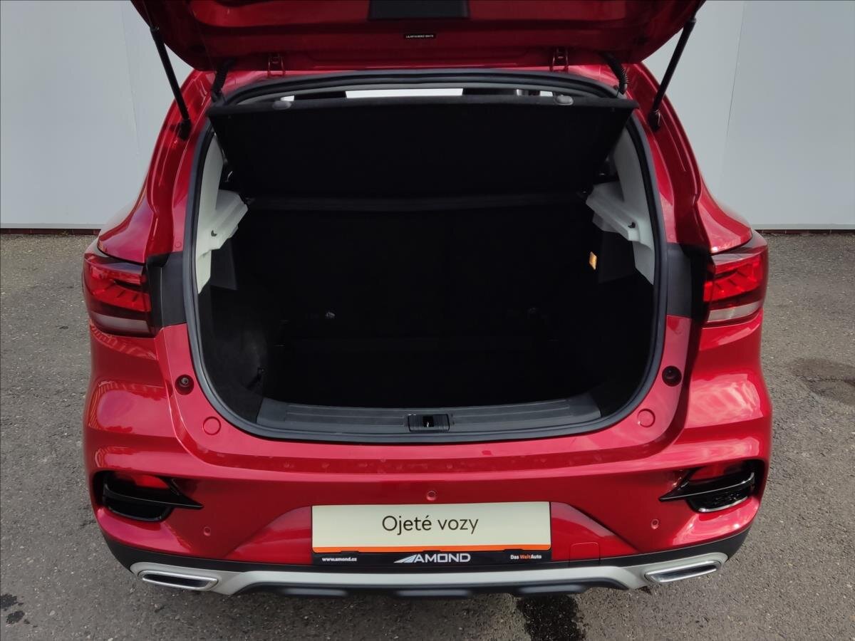 MG ZS SUV / Terénní 1,5 l 78 kw