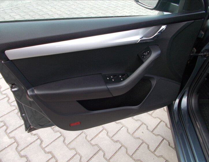 Škoda Octavia Kombi 2,0 l 110 kw