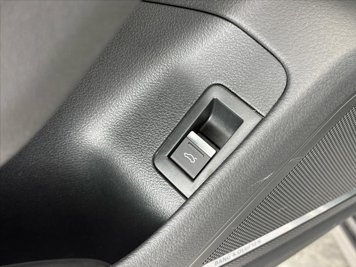 Audi A6 Allroad Kombi 3,0 l 253 kw