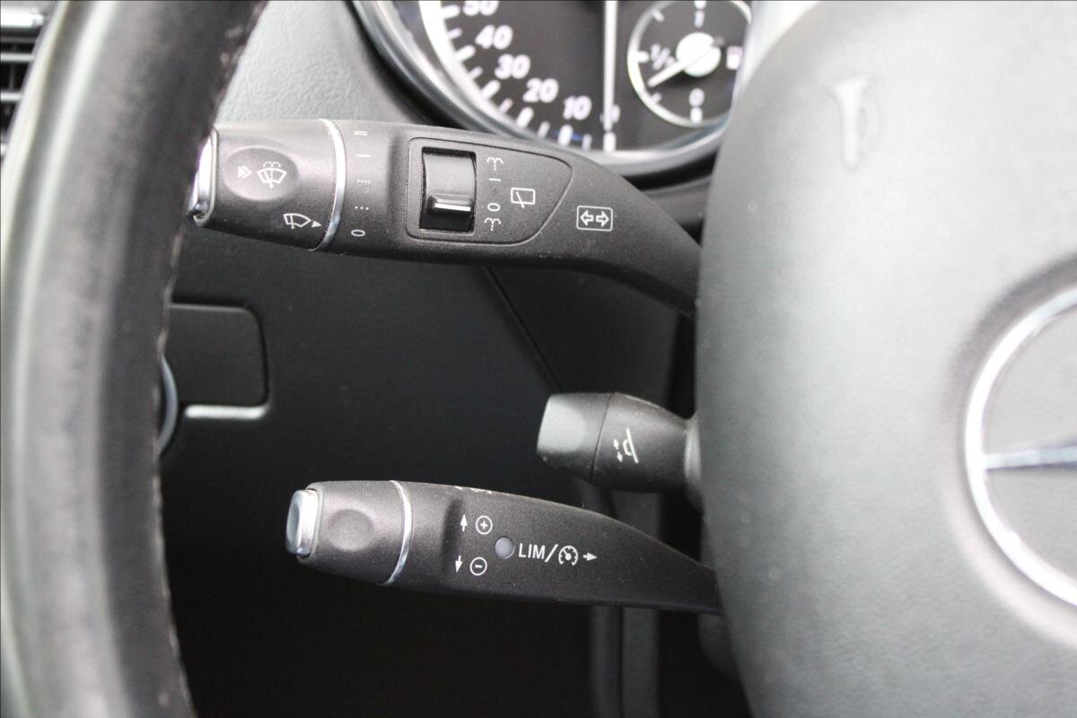 Mercedes-Benz Třídy G SUV / Terénní 3,0 l 155 kw