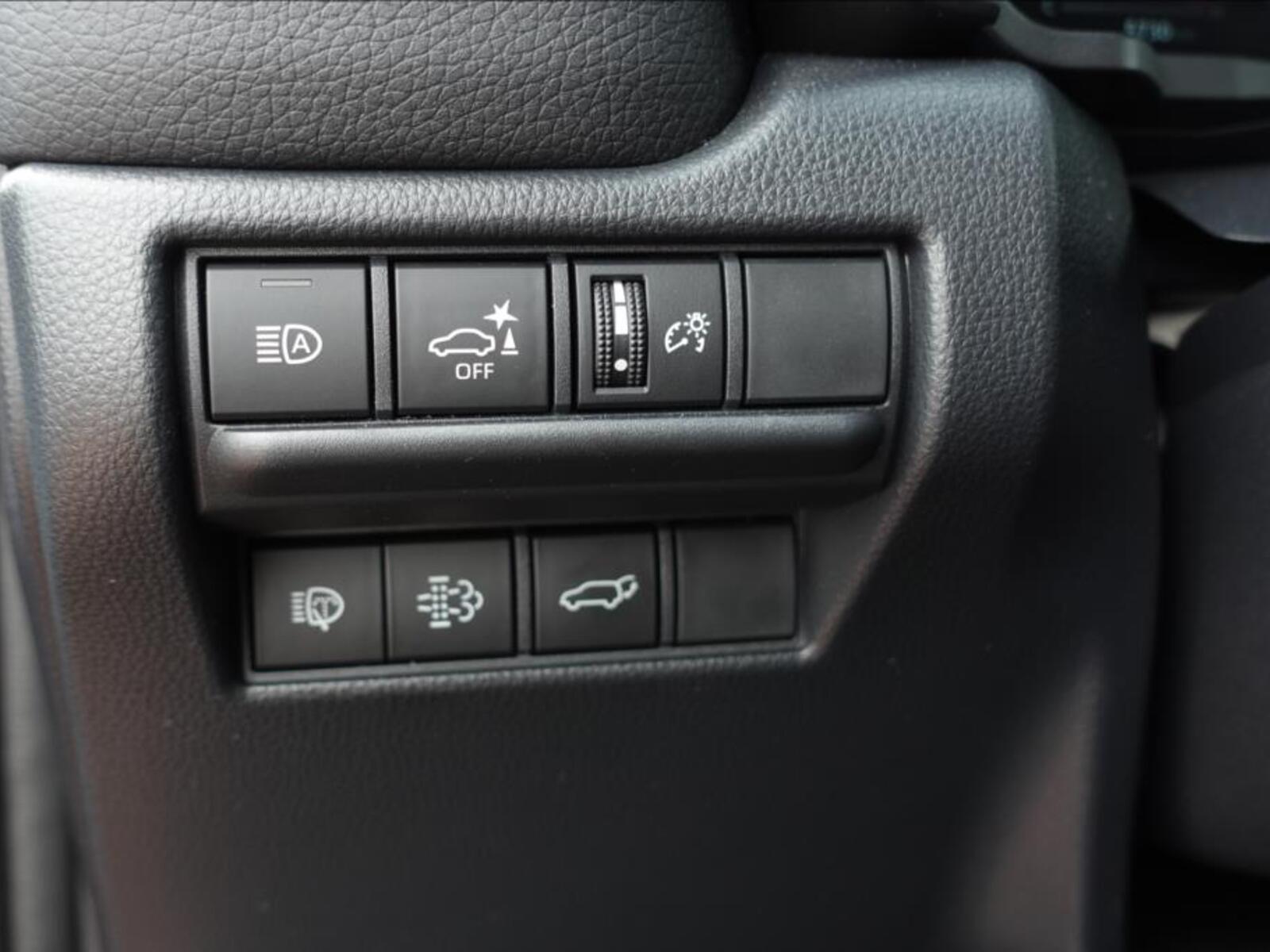 Toyota Land Cruiser 31