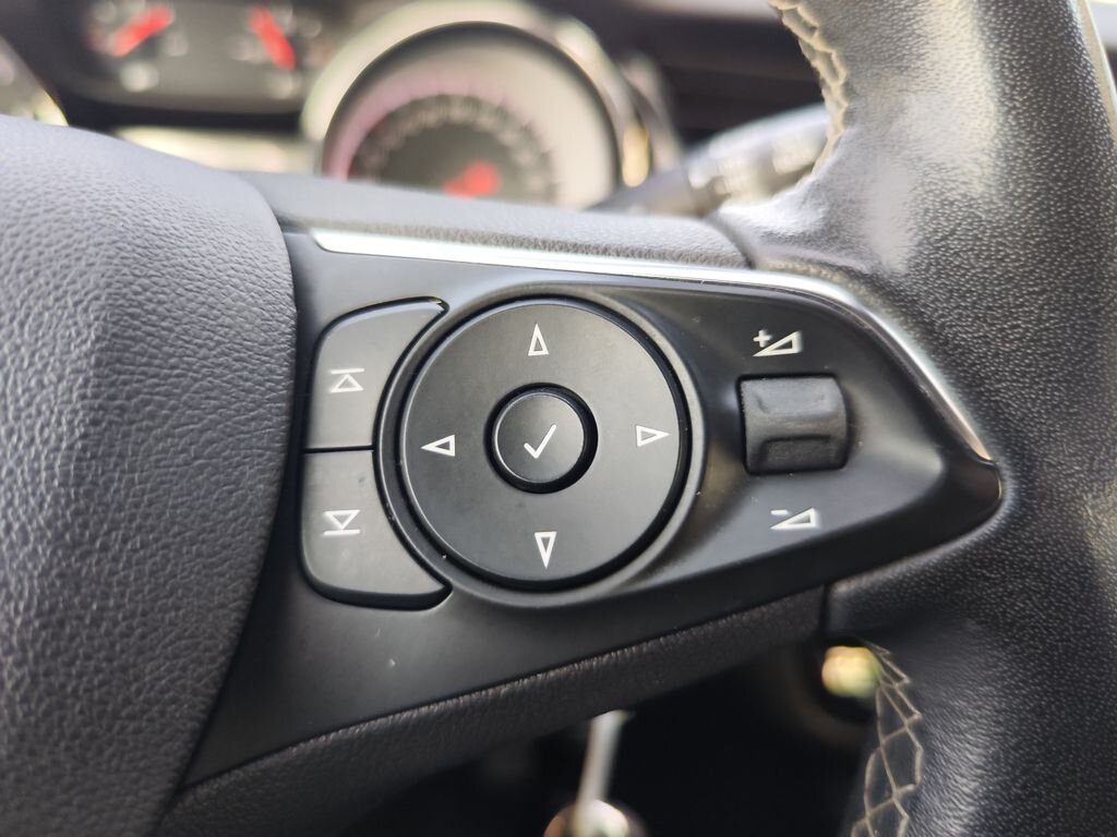 Opel Insignia Kombi 2,0 l 128 kw