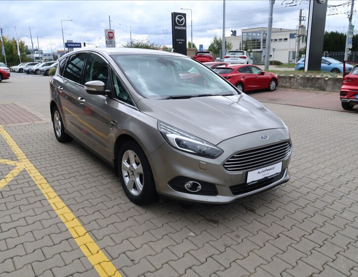 Ford S-MAX 3