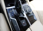BMW Řada 5 Sedan / Limuzína 3,0 l 250 kw