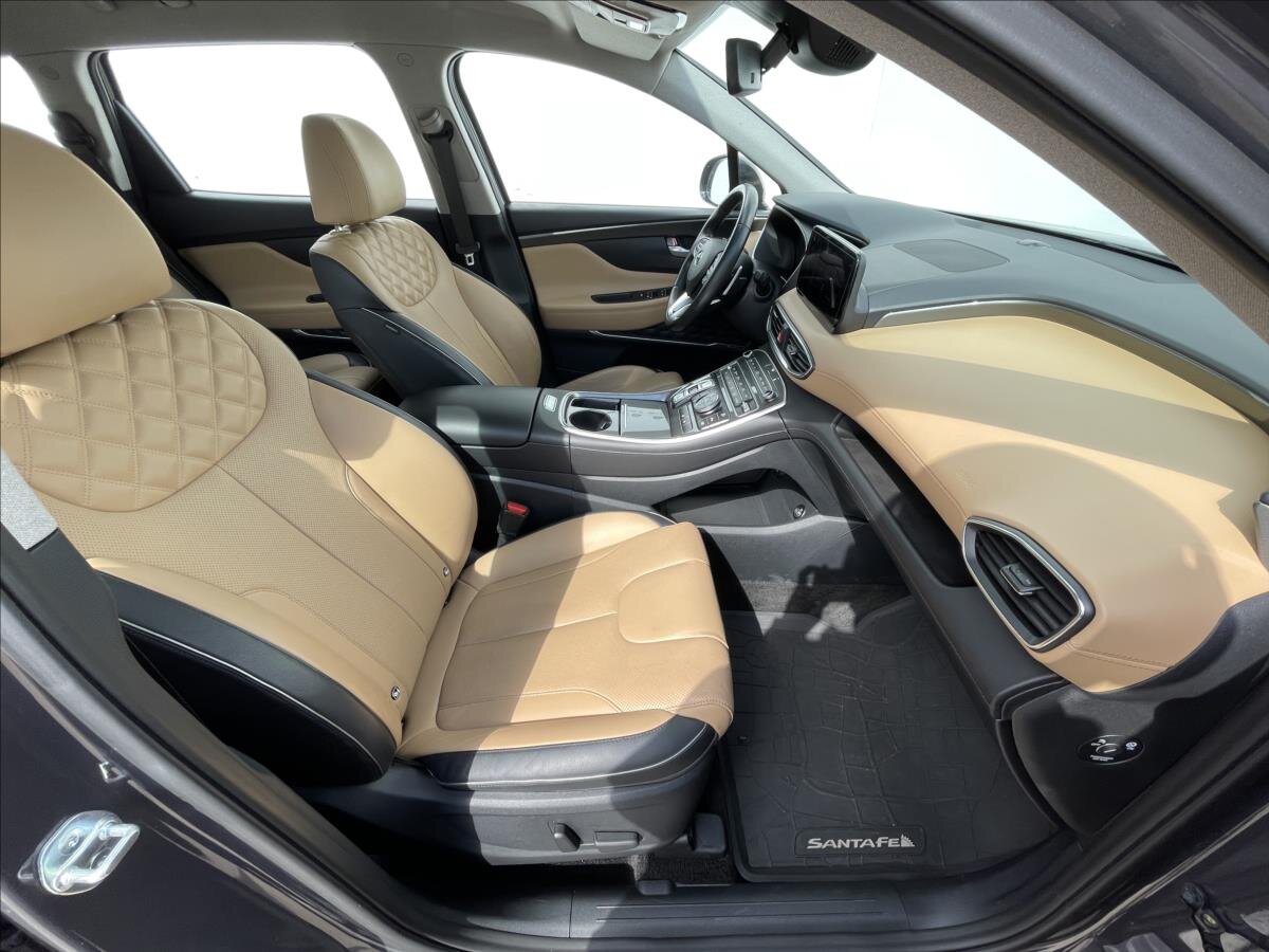 Hyundai Santa Fe SUV / Terénní 2,2 l 142 kw