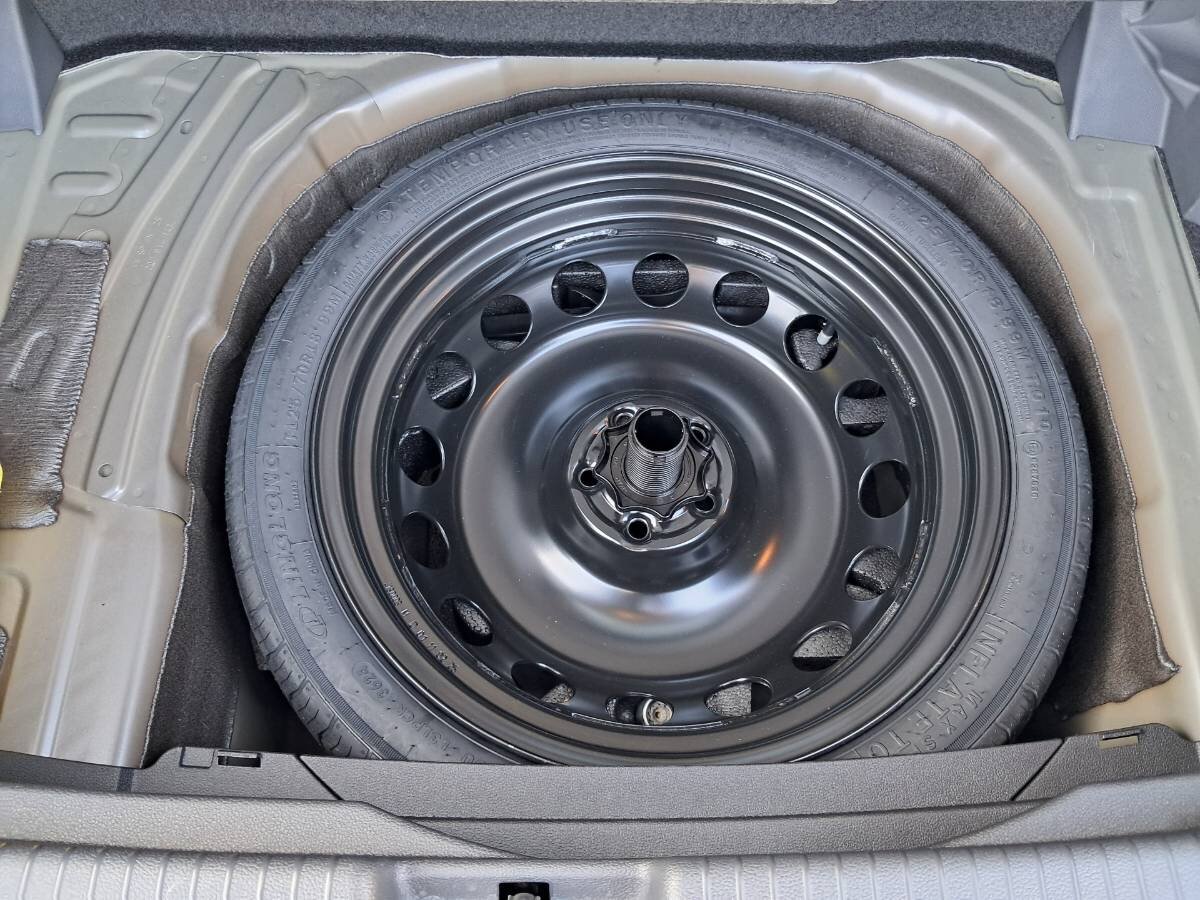 Volkswagen Ostatní Hatchback 999,0 85 kw