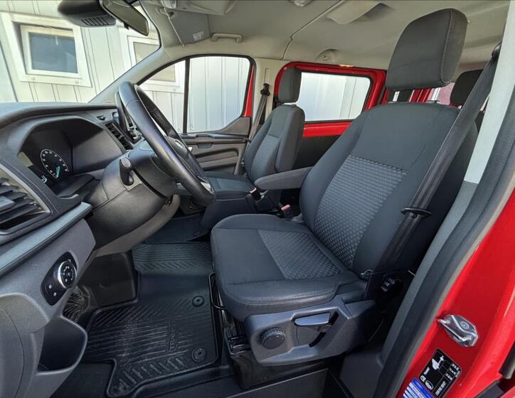 Ford Transit Custom 17